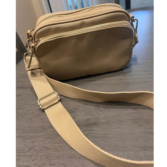 Tan Crossbody Bag Purse - Picture 2 of 8